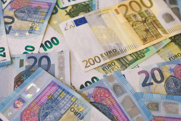 Euro Bills