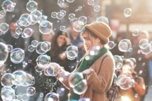 Lady with Soap Bubbles